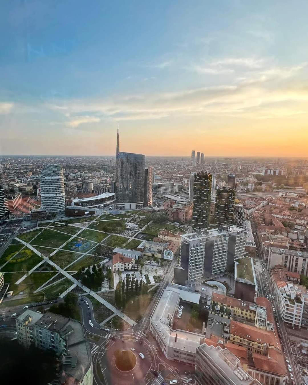 Milano Isola - Bright 2-Room Apartment With Balcony Εξωτερικό φωτογραφία